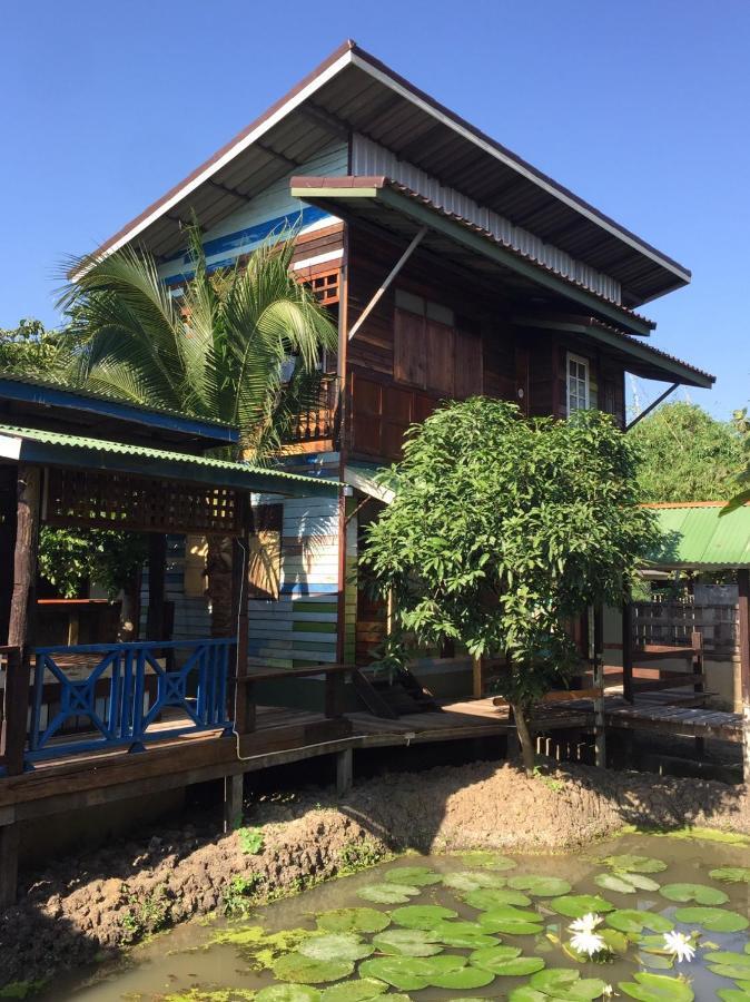 Baanya Homestay Ko Kret Nonthaburi Esterno foto