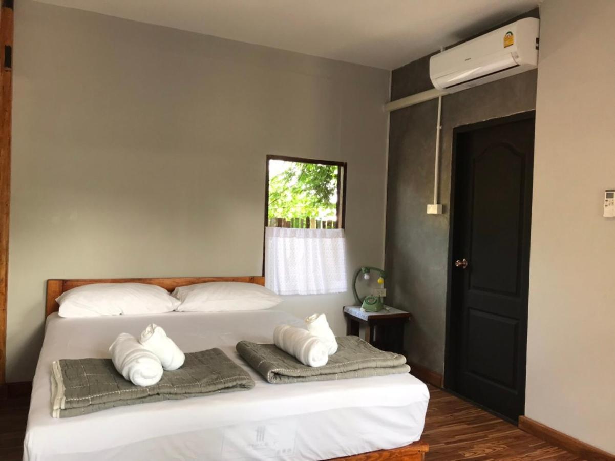 Baanya Homestay Ko Kret Nonthaburi Esterno foto