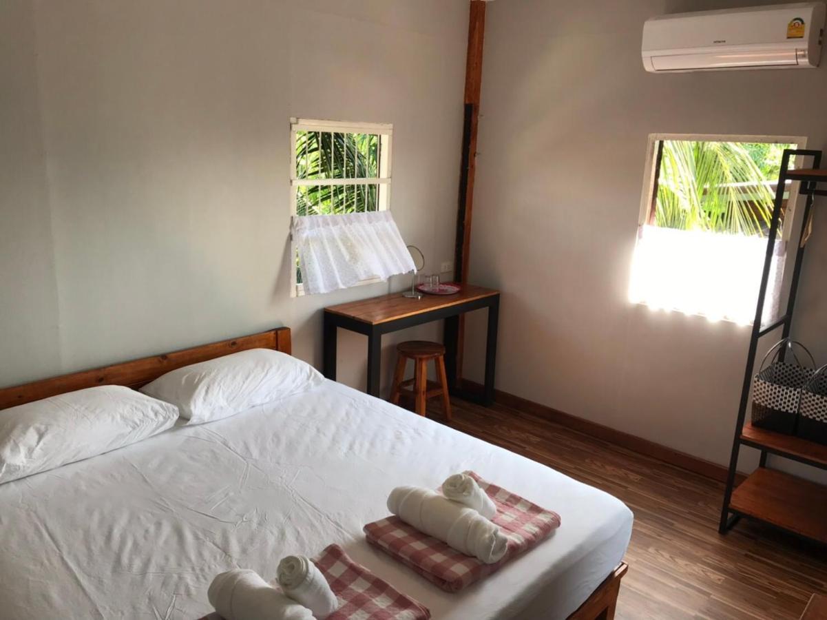 Baanya Homestay Ko Kret Nonthaburi Esterno foto