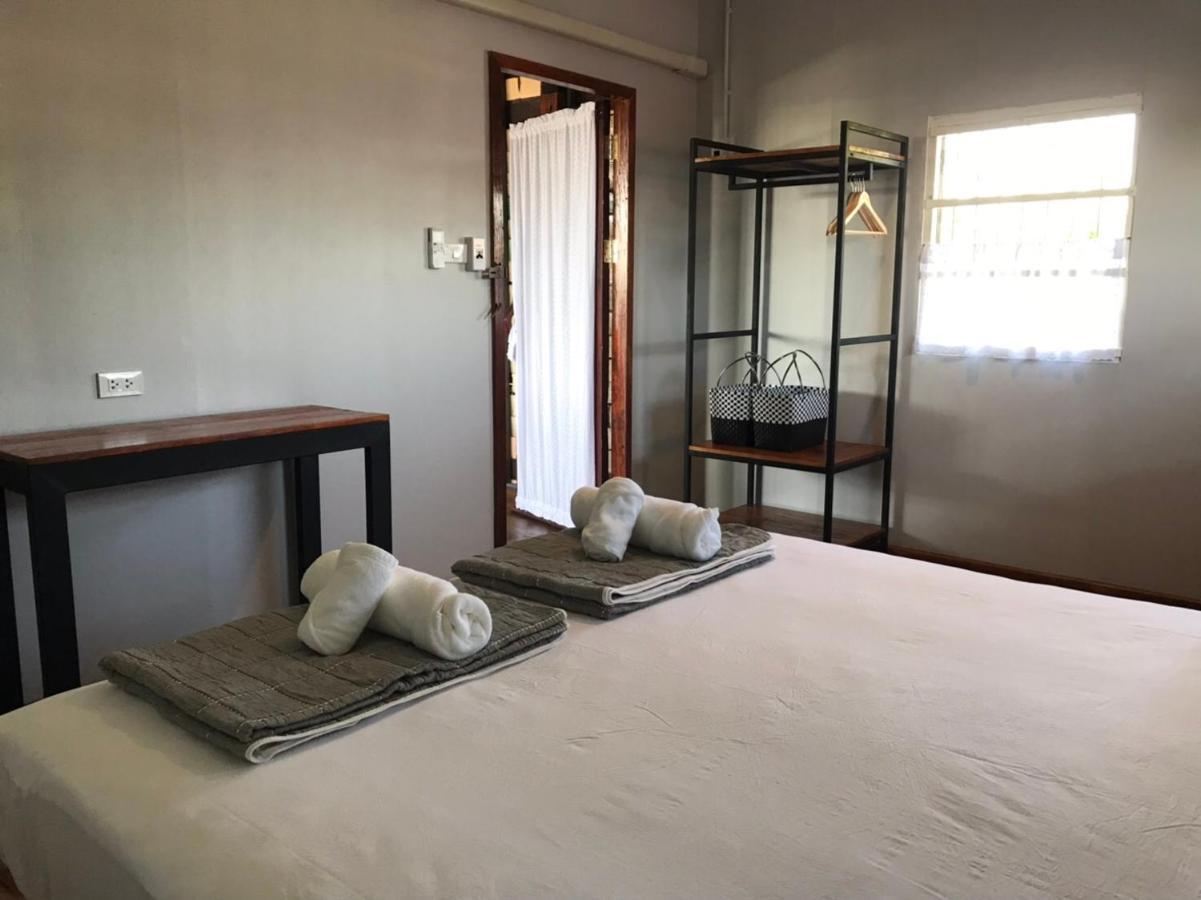 Baanya Homestay Ko Kret Nonthaburi Esterno foto