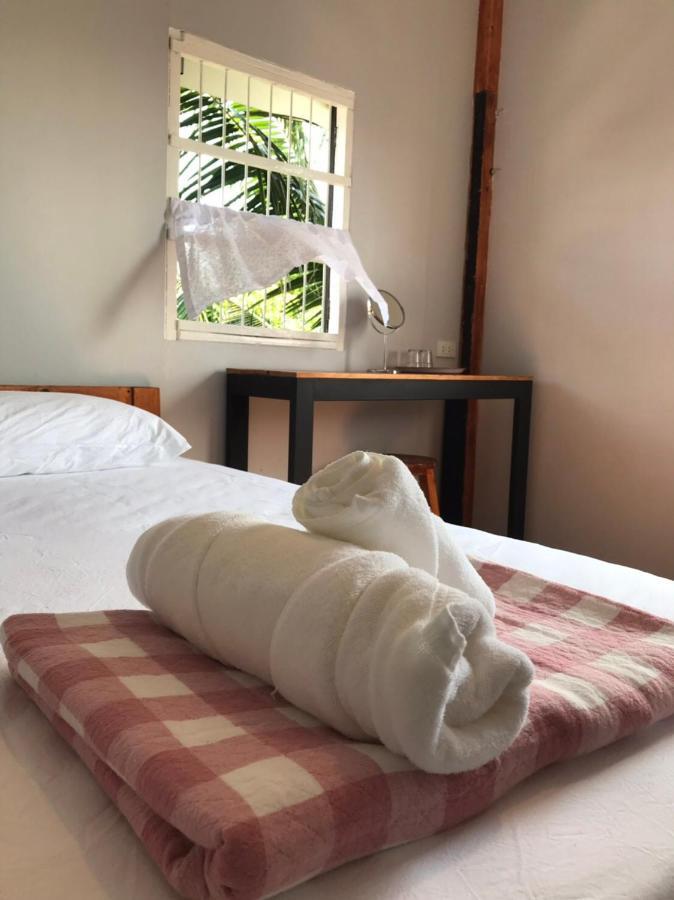 Baanya Homestay Ko Kret Nonthaburi Esterno foto